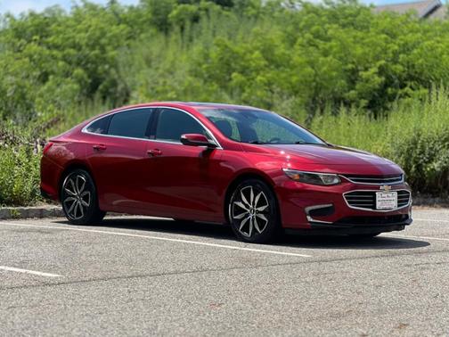2017 Chevrolet Malibu 1LT