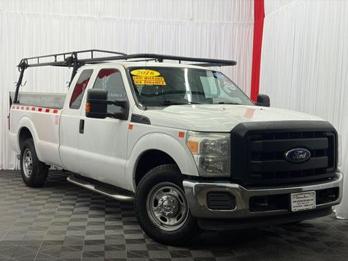 Oxford White 2016 Ford F-250 XL
