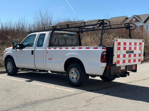 Oxford White 2016 Ford F-250 XL