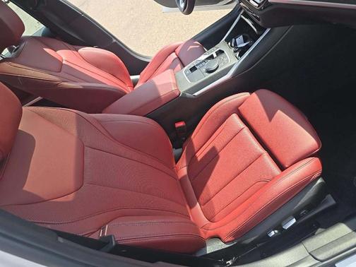 2024 BMW 330 i xDrive