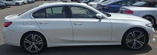2024 BMW 330 i xDrive