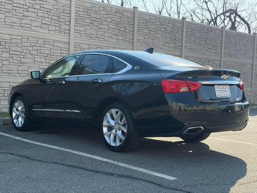 Black 2019 Chevrolet Impala Premier 2LZ
