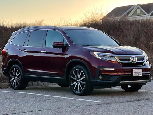 2019 Honda Pilot Touring 8-Passenger