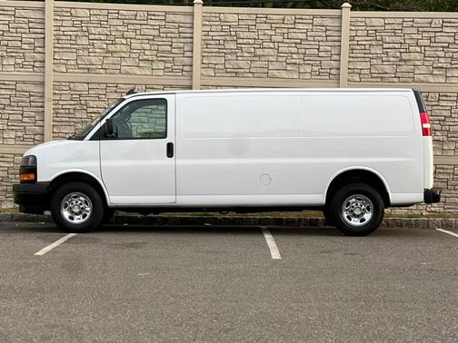 2018 Chevrolet Express 2500 Work Van