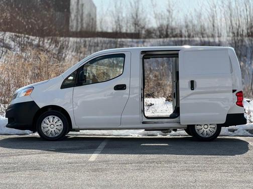 2019 Nissan NV200 S