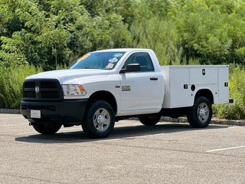2018 RAM 2500 Tradesman Regular Cab 4x4 8' Box
