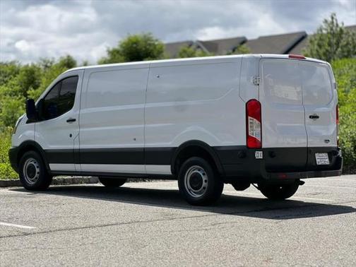 2018 Ford Transit-250 Base