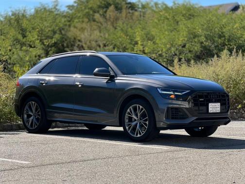 2021 Audi Q8 55 Premium