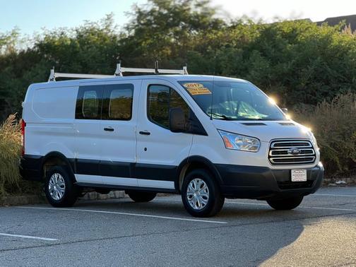 2017 Ford Transit-250 Base