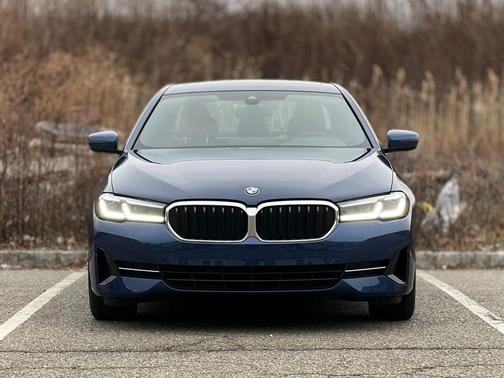 2022 BMW 530 i xDrive