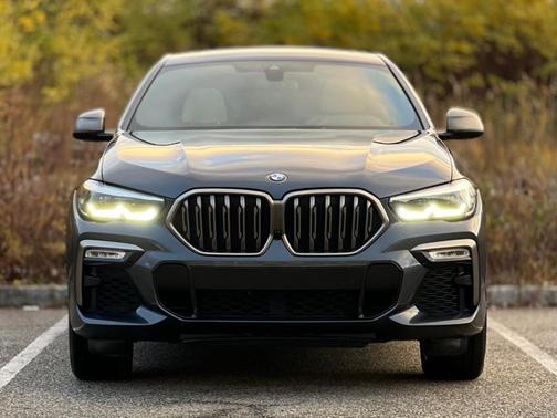 2020 BMW X6 M50i