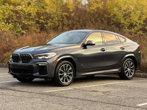 2020 BMW X6 M50i