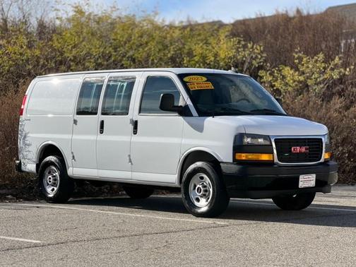 2023 GMC Savana 2500 Work Van