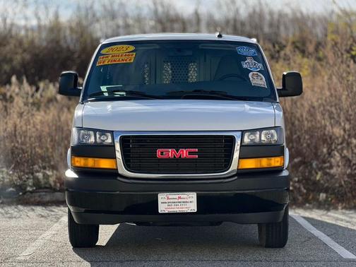 2023 GMC Savana 2500 Work Van