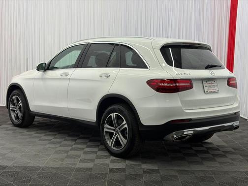 Polar White 2019 Mercedes-Benz GLC 300 4MATIC