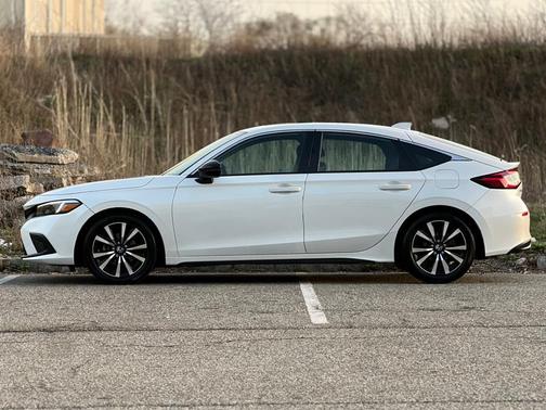 2022 Honda Civic EX-L