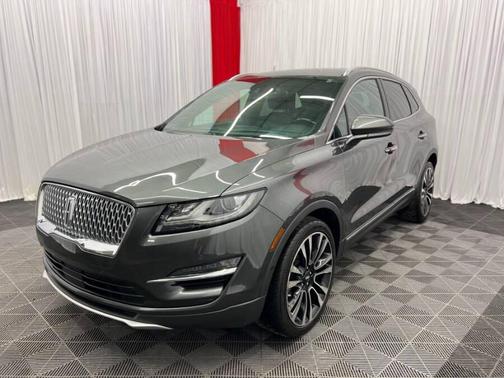 Magnetic Gray Metallic 2019 Lincoln MKC Reserve