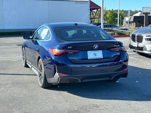 Tanzanite Blue II Metallic 2026 BMW i4 Gran Coupe eDrive40
