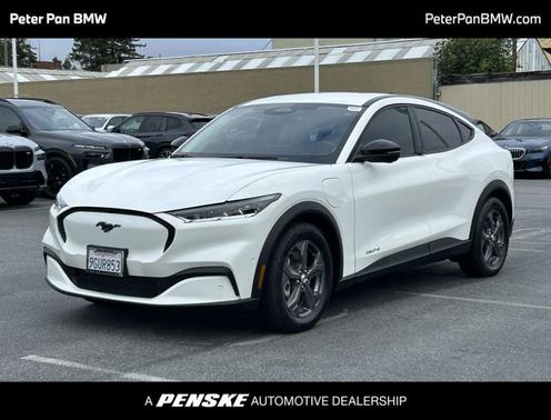 White Metallic 2023 Ford Mustang Mach-E Select