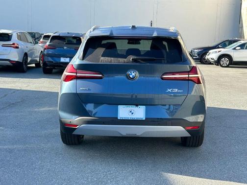 Arctic Race Blue Metallic 2026 BMW X3 30 xDrive