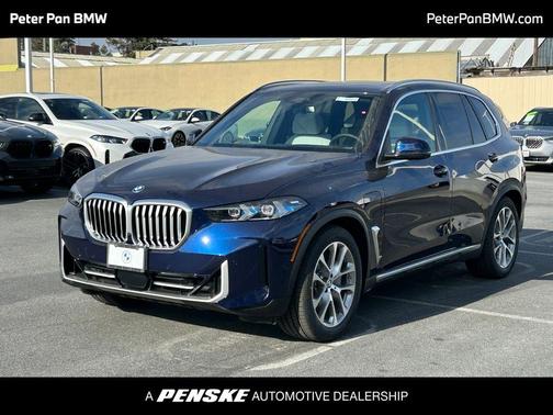 Tanzanite Blue II Metallic 2026 BMW X5 PHEV xDrive50e