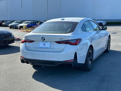 Alpine White 2026 BMW i4 Gran Coupe eDrive40