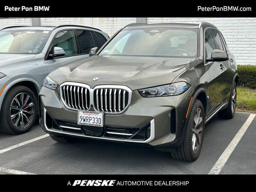 Green Metallic 2026 BMW X5 xDrive40i