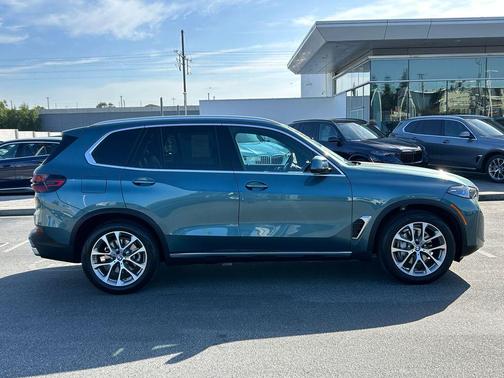 Blue 2024 BMW X5 xDrive40i