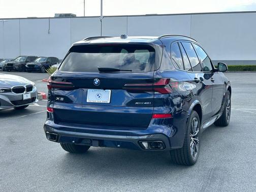 Tanzanite Blue II Metallic 2026 BMW X5 xDrive40i