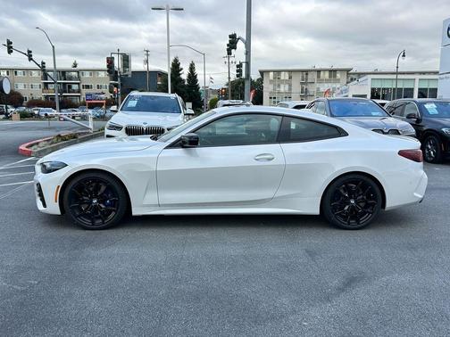Mineral White Metallic 2026 BMW M440 i