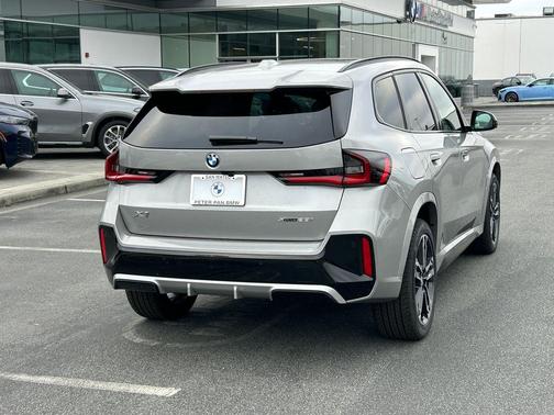 Space Silver 2026 BMW X1 xDrive28i