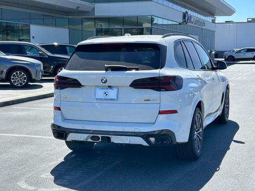 Alpine White 2026 BMW X5 xDrive40i