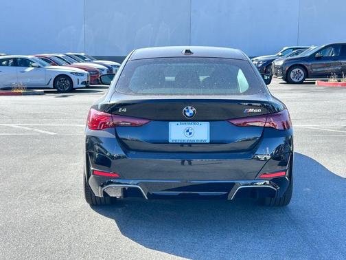Black Sapphire Metallic 2026 BMW i4 Gran Coupe M60