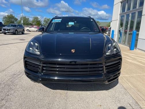 2020 Porsche Cayenne Base