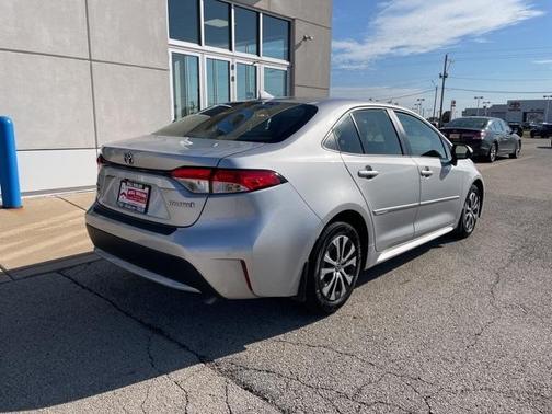2022 Toyota Corolla Hybrid LE