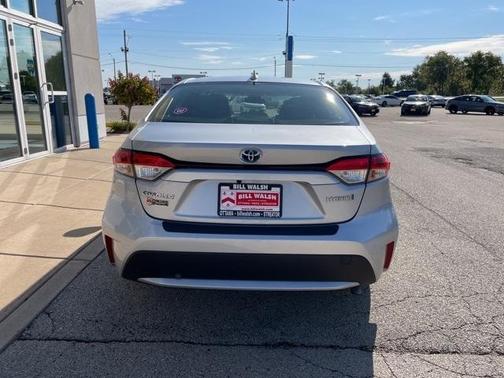 2022 Toyota Corolla Hybrid LE