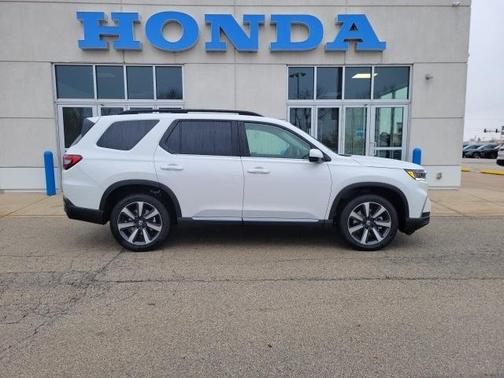 2025 Honda Pilot Touring