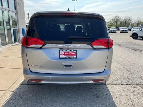 2019 Chrysler Pacifica L