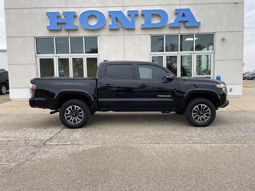 2021 Toyota Tacoma TRD Sport