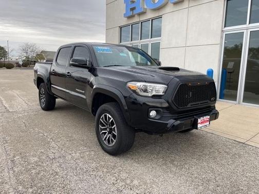 2021 Toyota Tacoma TRD Sport