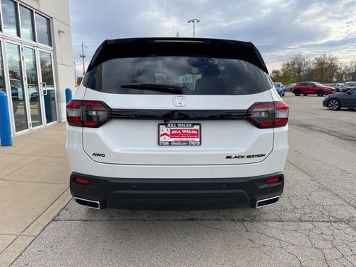 2025 Honda Pilot Black Edition