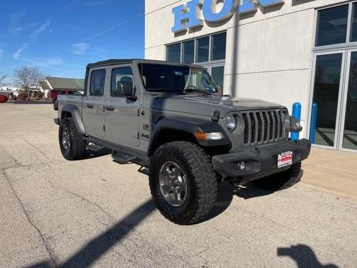 2020 Jeep Gladiator Sport