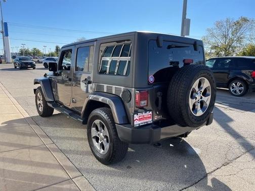 2016 Jeep Wrangler Unlimited Sahara