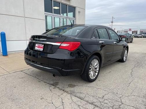 2012 Chrysler 200 Limited