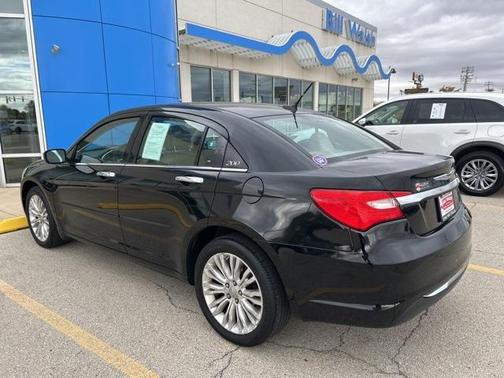 2012 Chrysler 200 Limited