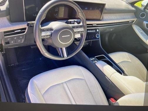 2024 Hyundai SONATA Hybrid SEL