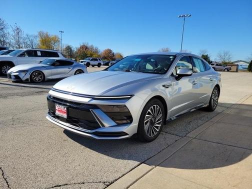2024 Hyundai SONATA Hybrid SEL