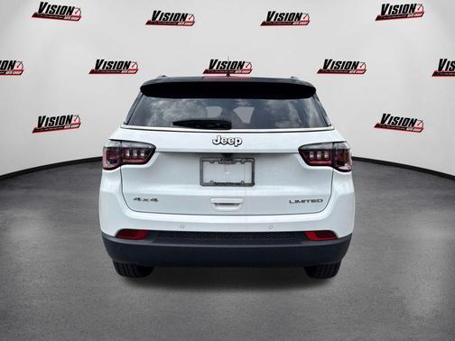 Bright White Clearcoat 2025 Jeep Compass Limited