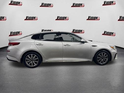 2019 Kia Optima EX