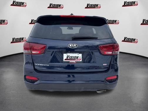 2020 Kia Sorento LX